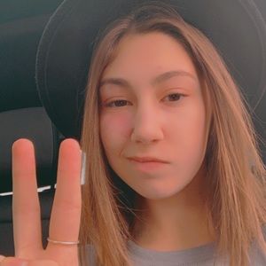 Meet your Posher, Kinsley